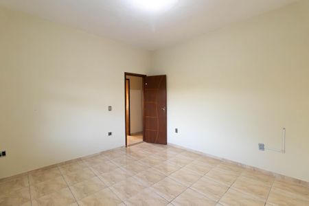 Casa para alugar com 146m², 2 quartos e 1 vaga Casa para alugar com 146m², 2 quartos e 1 vagaQuarto 1