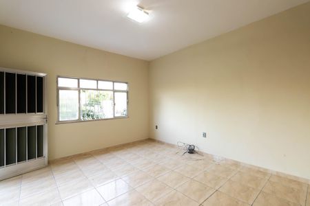 Casa para alugar com 146m², 2 quartos e 1 vaga Casa para alugar com 146m², 2 quartos e 1 vagaSala