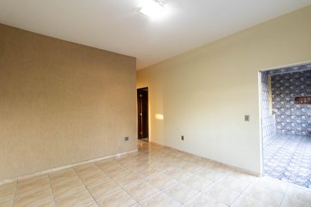 Casa para alugar com 146m², 2 quartos e 1 vaga Casa para alugar com 146m², 2 quartos e 1 vagaSala