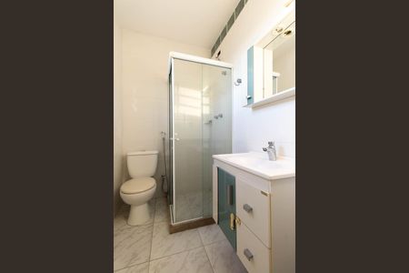 Casa para alugar com 146m², 2 quartos e 1 vaga Casa para alugar com 146m², 2 quartos e 1 vagaBanheiro da Suíte 1