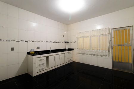 Casa para alugar com 146m², 2 quartos e 1 vaga Casa para alugar com 146m², 2 quartos e 1 vagaCozinha