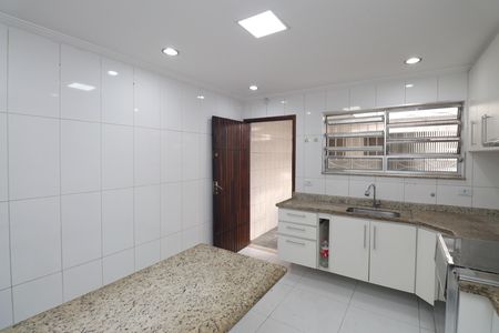 Casa à venda com 120m², 3 quartos e 2 vagasCozinha