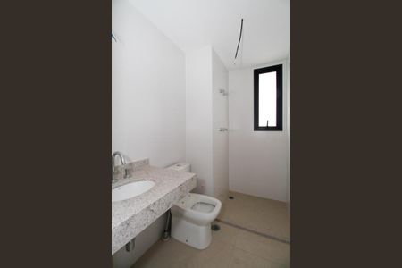 Apartamento à venda com 134m², 3 quartos e 2 vagas Apartamento à venda com 134m², 3 quartos e 2 vagasBanheiro da Suíte 1