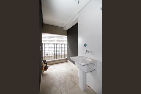 Apartamento à venda com 134m², 3 quartos e 2 vagas Apartamento à venda com 134m², 3 quartos e 2 vagasÁrea de Serviço