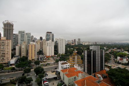 Apartamento à venda com 134m², 3 quartos e 2 vagas Apartamento à venda com 134m², 3 quartos e 2 vagasVista da Varanda da Suíte 3