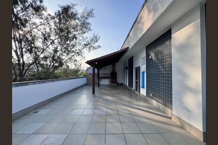 Apartamento para alugar com 205m², 3 quartos e 2 vagasTerraço