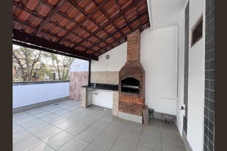 Apartamento para alugar com 205m², 3 quartos e 2 vagasTerraço