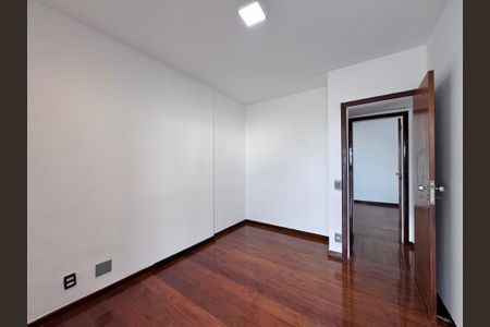 Apartamento para alugar com 205m², 3 quartos e 2 vagasquarto 2