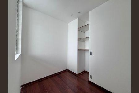 Apartamento para alugar com 205m², 3 quartos e 2 vagasCozinha e Área de Serviço - Quarto 