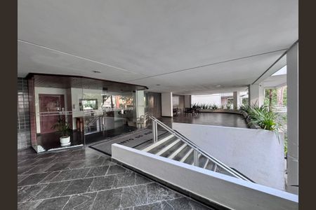 Apartamento para alugar com 205m², 3 quartos e 2 vagasÁrea comum