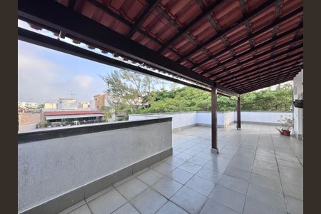 Apartamento para alugar com 205m², 3 quartos e 2 vagasTerraço