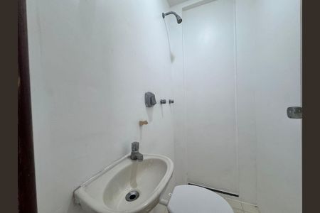 Apartamento para alugar com 205m², 3 quartos e 2 vagasCozinha e Área de Serviço - Banheiro