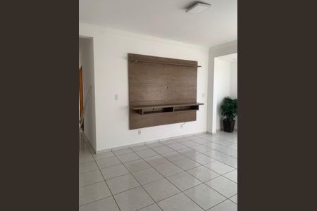 Apartamento para alugar com 96m², 3 quartos e 1 vagaSala