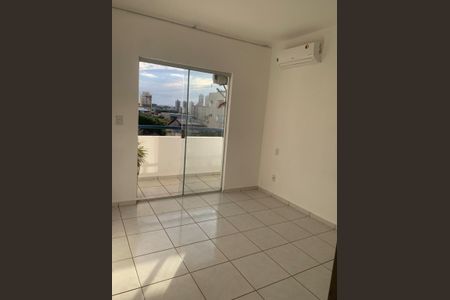 Apartamento para alugar com 96m², 3 quartos e 1 vagaQuarto