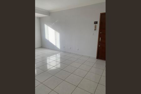 Apartamento para alugar com 96m², 3 quartos e 1 vagaSala