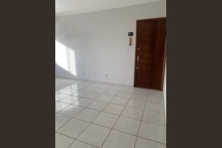 Apartamento para alugar com 96m², 3 quartos e 1 vagaSala