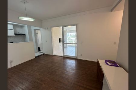 Apartamento para alugar com 80m², 2 quartos e 1 vagaSala