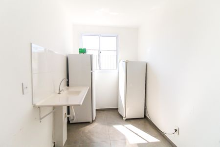 Apartamento para alugar com 40m², 2 quartos e 1 vagaÁrea comum - Salão de festas