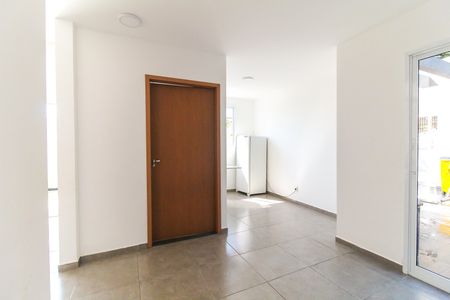 Apartamento para alugar com 40m², 2 quartos e 1 vagaÁrea comum - Salão de festas