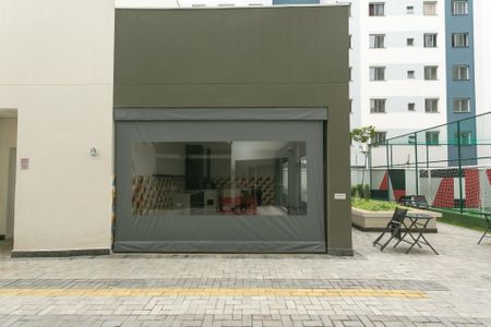 Apartamento para alugar com 35m², 2 quartos e sem vagaÁrea comum - Churrasqueira