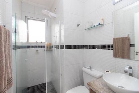 Apartamento à venda com 68m², 2 quartos e 1 vaga Apartamento à venda com 68m², 2 quartos e 1 vagaBanheiro
