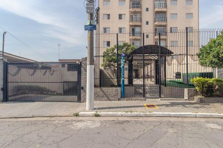Apartamento à venda com 68m², 2 quartos e 1 vaga Apartamento à venda com 68m², 2 quartos e 1 vagaFachada