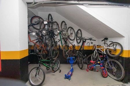 Apartamento à venda com 68m², 2 quartos e 1 vaga Apartamento à venda com 68m², 2 quartos e 1 vagaÁrea comum - Bicicletario