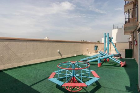 Apartamento à venda com 68m², 2 quartos e 1 vaga Apartamento à venda com 68m², 2 quartos e 1 vagaÁrea comum - Playground