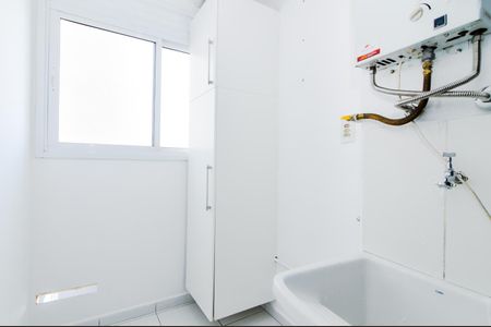 Apartamento para alugar com 58m², 2 quartos e 1 vagaÁrea de Serviço