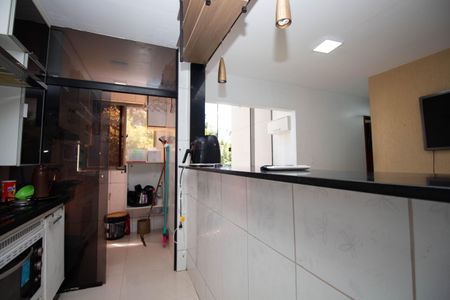 Apartamento para alugar com 2147483650m², 2 quartos e 1 vagaCozinha e Área de Serviço