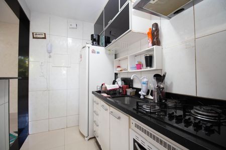 Apartamento para alugar com 2147483650m², 2 quartos e 1 vagaCozinha e Área de Serviço