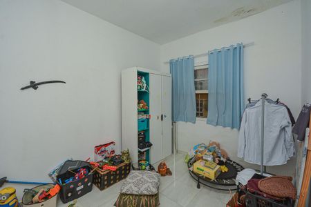 Casa à venda com 300m², 4 quartos e 6 vagas Casa à venda com 300m², 4 quartos e 6 vagasQuarto 3
