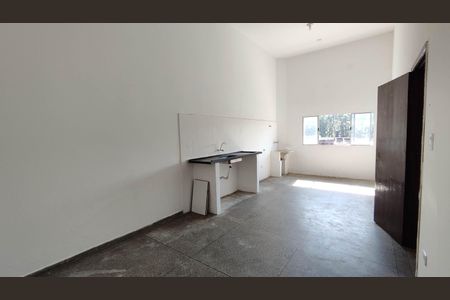 Casa para alugar com 100m², 2 quartos e sem vagaCozinha e Área de Serviço