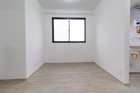 Sala de apartamento para alugar com 2 quartos, 40m² em Vila Campanela, São Paulo