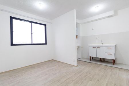 Sala de apartamento para alugar com 2 quartos, 40m² em Vila Campanela, São Paulo