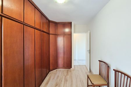 Apartamento à venda com 67m², 2 quartos e 1 vagaQuarto 1