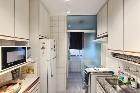 Apartamento à venda com 67m², 2 quartos e 1 vagaCozinha