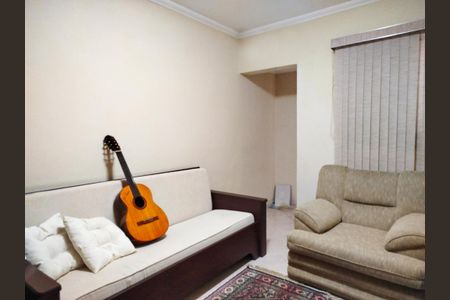 Casa para alugar com 150m², 3 quartos e 2 vagas Casa para alugar com 150m², 3 quartos e 2 vagasQuarto 3 - Suíte