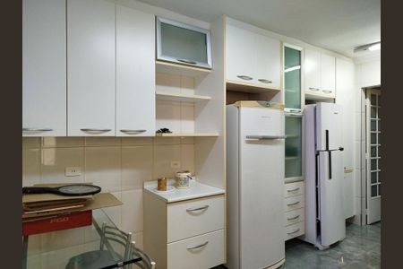 Casa para alugar com 150m², 3 quartos e 2 vagas Casa para alugar com 150m², 3 quartos e 2 vagasCozinha