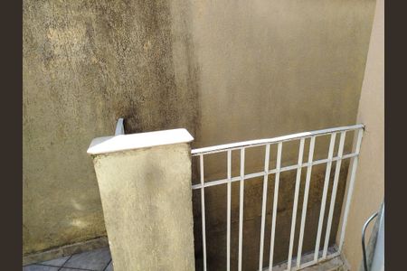 Casa para alugar com 150m², 3 quartos e 2 vagas Casa para alugar com 150m², 3 quartos e 2 vagasVaranda