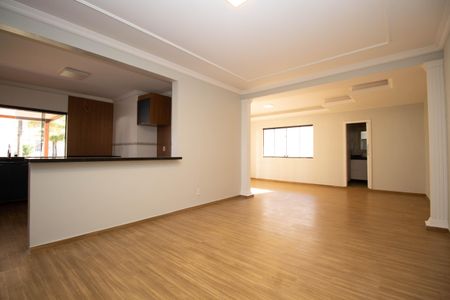 Sala 1 de casa de condomínio para alugar com 5 quartos, 360m² em Solar de Brasilia , Brasília