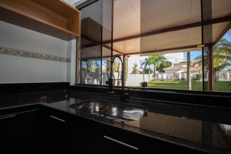 Casa de condomínio para alugar com 360m², 5 quartos e 2 vagas Casa de condomínio para alugar com 360m², 5 quartos e 2 vagasCozinha