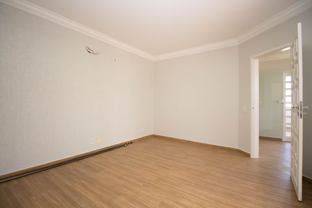 Casa de condomínio para alugar com 360m², 5 quartos e 2 vagas Casa de condomínio para alugar com 360m², 5 quartos e 2 vagasSuíte