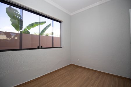Casa de condomínio para alugar com 360m², 5 quartos e 2 vagas Casa de condomínio para alugar com 360m², 5 quartos e 2 vagasQuarto 1
