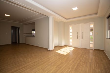 Casa de condomínio para alugar com 360m², 5 quartos e 2 vagas Casa de condomínio para alugar com 360m², 5 quartos e 2 vagasSala 1