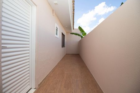 Casa de condomínio para alugar com 360m², 5 quartos e 2 vagas Casa de condomínio para alugar com 360m², 5 quartos e 2 vagasCorredor