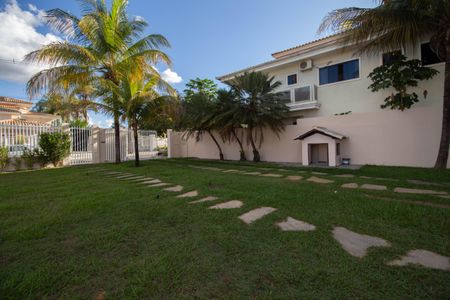Casa de condomínio para alugar com 360m², 5 quartos e 2 vagas Casa de condomínio para alugar com 360m², 5 quartos e 2 vagasQuintal