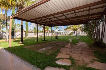 Casa de condomínio para alugar com 360m², 5 quartos e 2 vagas Casa de condomínio para alugar com 360m², 5 quartos e 2 vagasGaragem