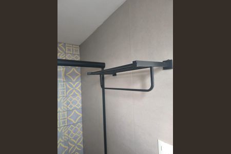 Banheiro de apartamento para alugar com 1 quarto, 33m² em Brás, São Paulo