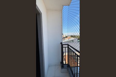 Apartamento à venda com 100m², 2 quartos e 2 vagasQuarto 1 Varanda